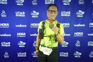 BIB: 5100
                            <button type="button" onclick="openModal(21978033)" class="btn btn-primary btn-sm float-right btn-popup" data-toggle="modal" data-target=".modal-high-quality">
                        <i class="fas fa-shopping-cart"></i> Add to Cart
                    </button>
                                            <button type="button" onclick="isThisMe(21978033, true)" class="btn btn-success btn-sm float-right btn-popup btn-isme hidden" data-toggle="tooltip" data-placement="bottom" title="นี่คือรูปของคุณใช่ไหม คลิกที่นี่เพื่อเอาเข้าอัลบั้ม">
                        <i class="fas fa-plus"></i> Add to album
                    </button>
                    <button type="button" onclick="isThisMe(21978033, false)" class="btn btn-warning btn-sm float-right btn-popup btn-isnotme hidden">
                        <i class="fas fa-ban"></i> Remove from album
                    </button>